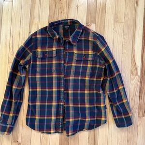 Patagonia Women’s Fjord Cotton Flannel